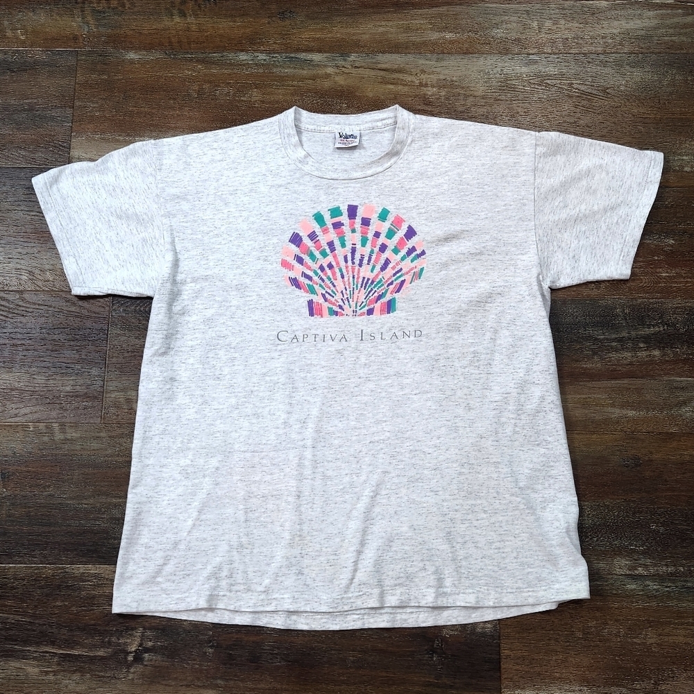 VINTAGE RARE SINGLE STITCH CAPTIVA ISLAND T-SHIRT SIZE XL MADE IN USA